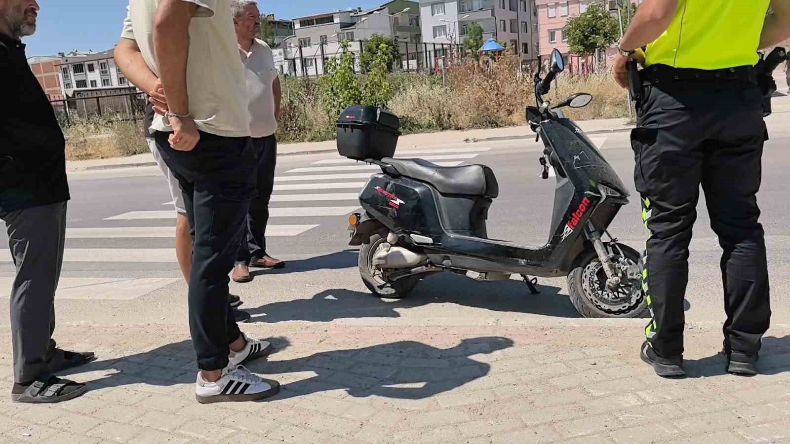 Bursa’da cip ile elektrikli bisiklet çarpıştı: 1 yaralı