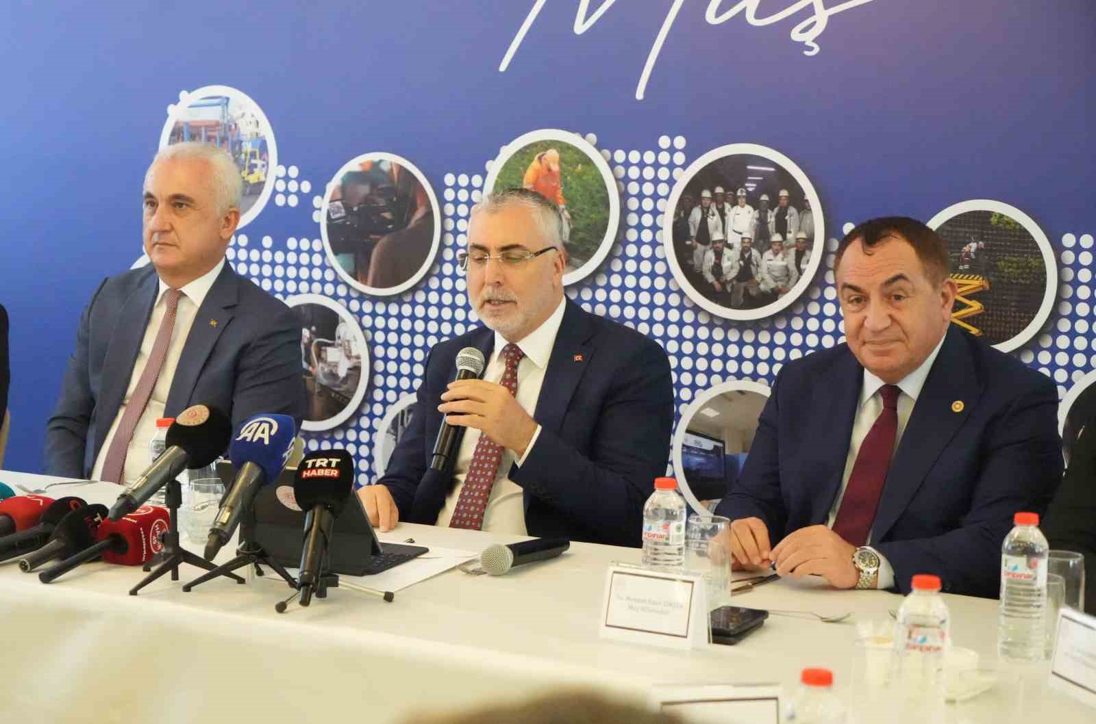 Bakan Işıkhan: "Dağların arasında silah sesleri değil, üretimin sesi yankılanacak"