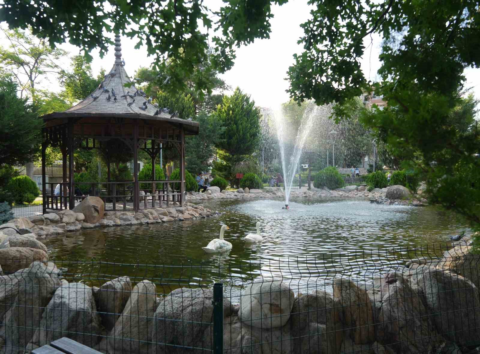 Kırıkkale’de Şehitler Parkı’nın simgesi: Zarif ve Zarife