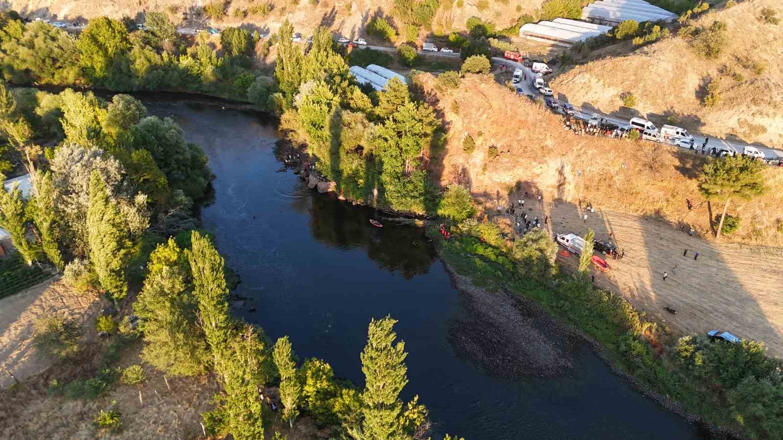 Sakarya Nehri’nde kaybolan iki çocuğun cansız bedenlerine ulaşıldı