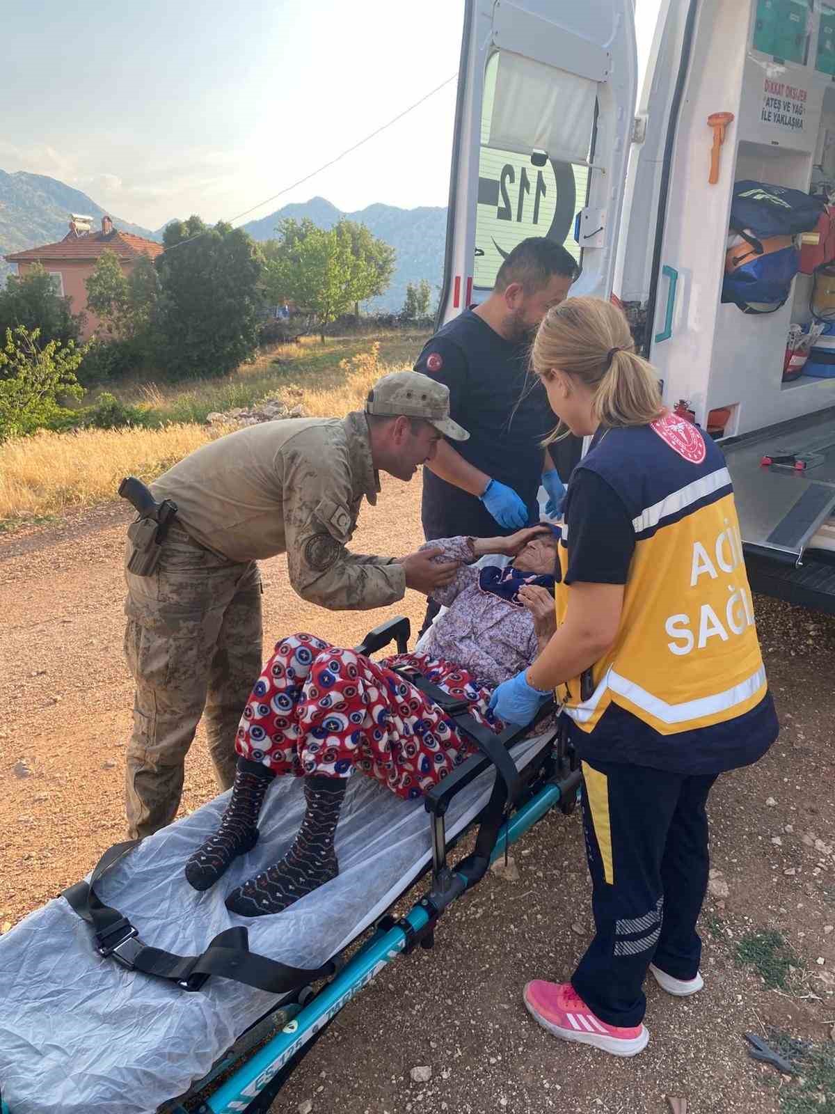Burdur’da ikinci kez kaybolan Alzheimer hastası yaşlı kadın arazide bulundu
