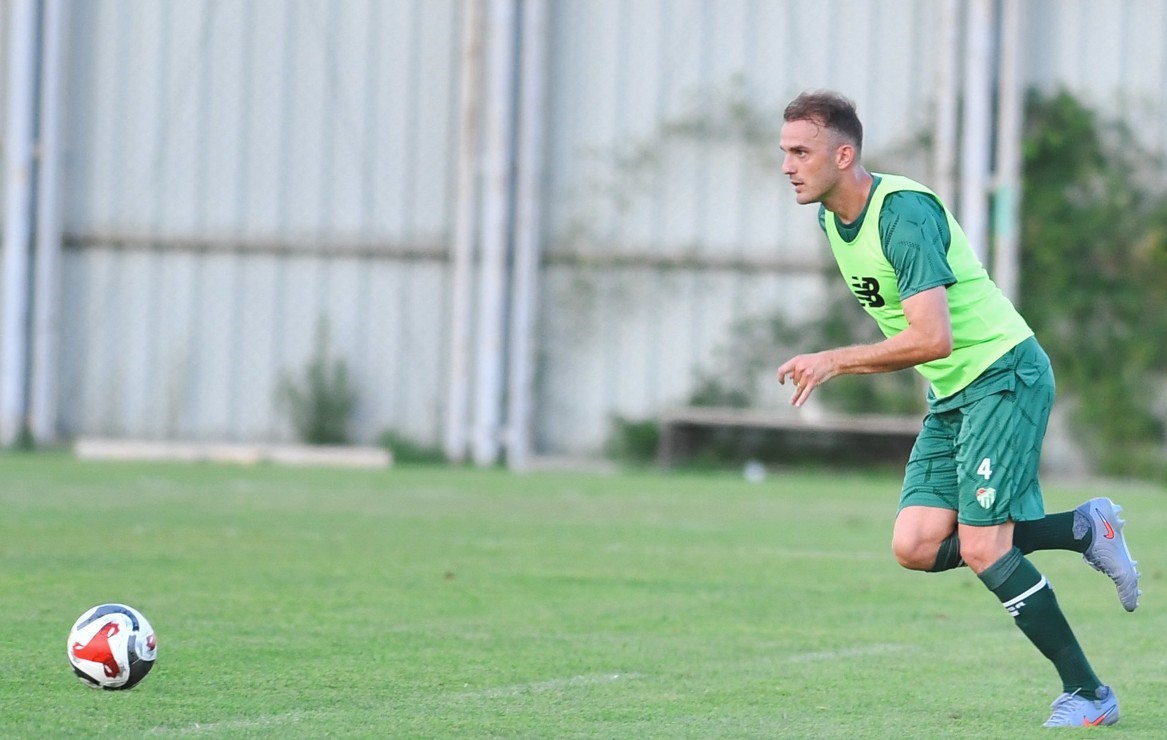 Bursaspor, Üsküp FK’yı 6-0 mağlup etti