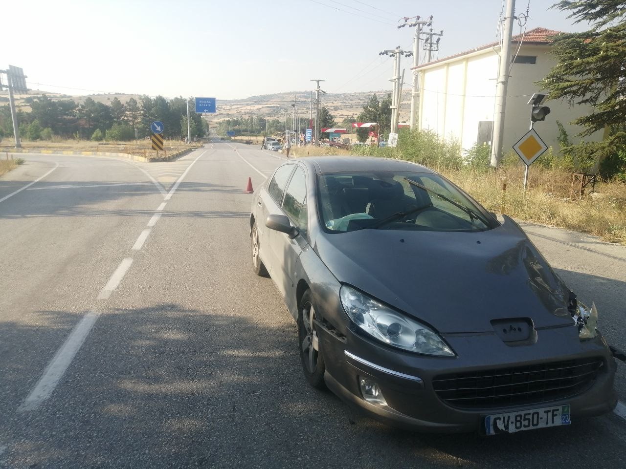 Isparta’da iki otomobil çarpıştı: 1 yaralı