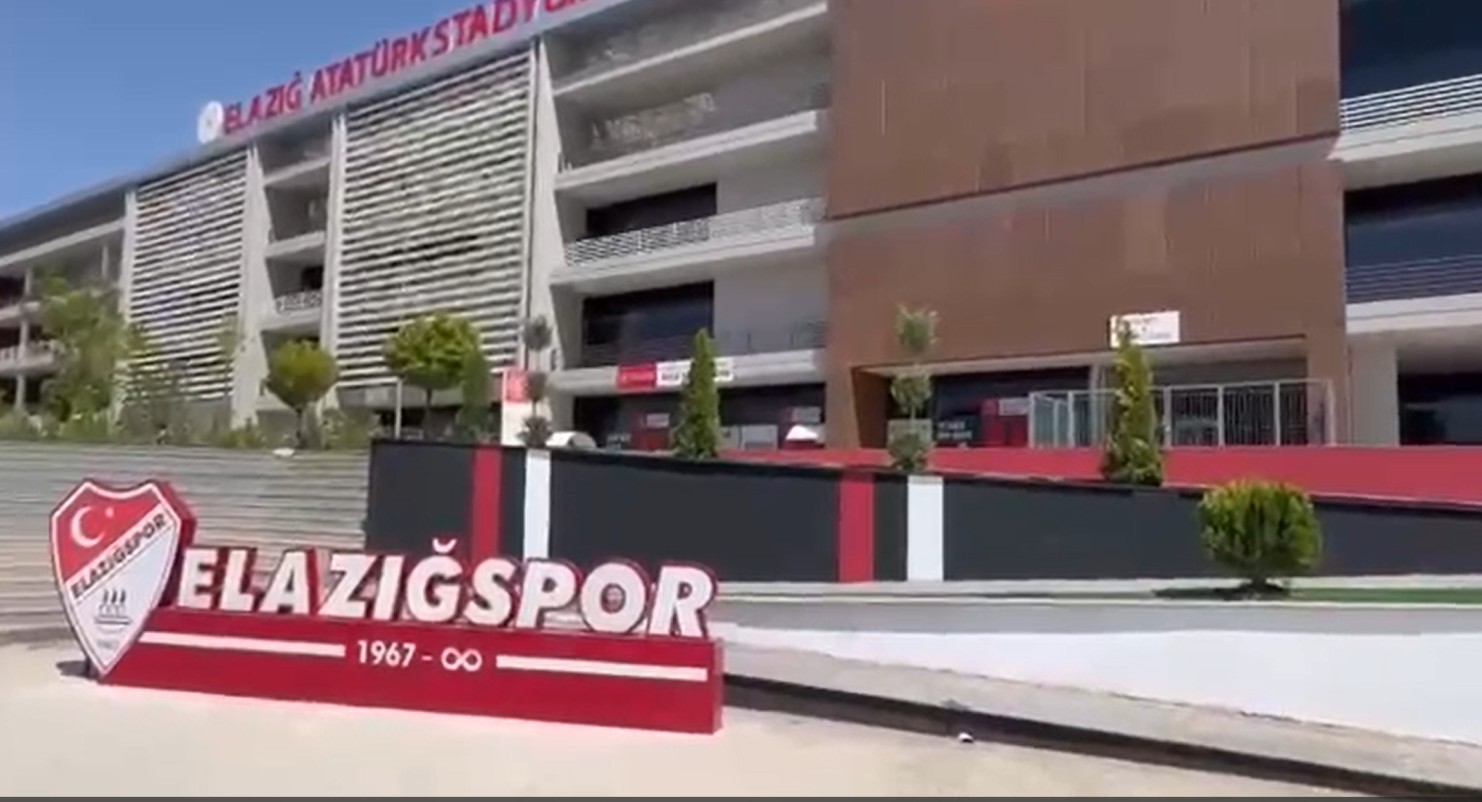 Elazığspor’un renkleri Atatürk Stadyumunda yeniden hayat buldu