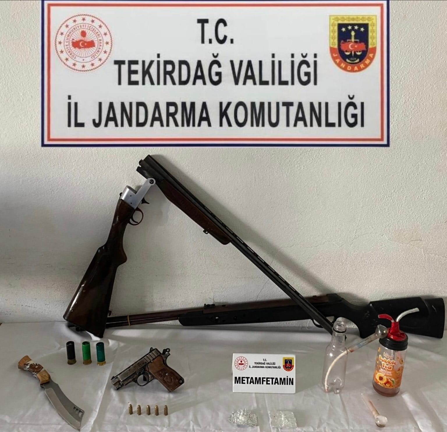 Tekirdağ’da jandarmadan suç odaklarına peş peşe operasyonlar