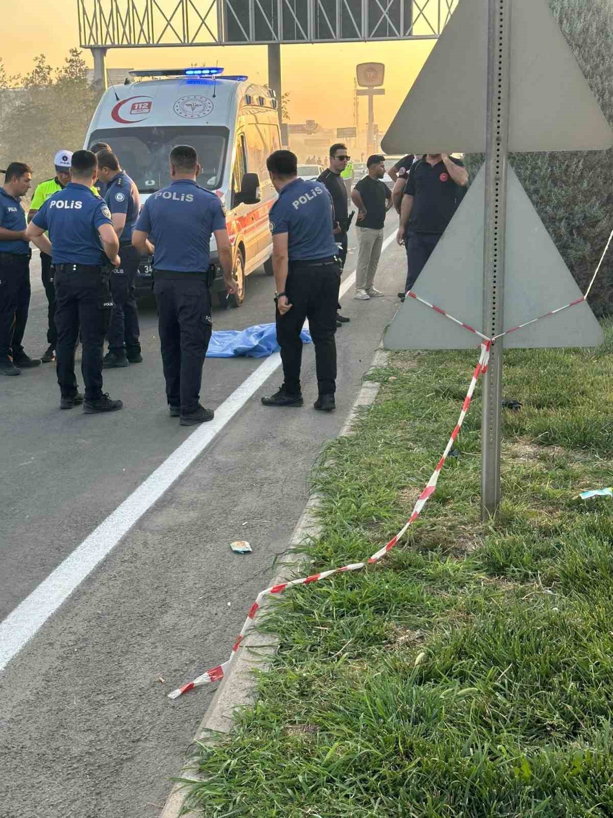 Şanlıurfa&rsquo;da otomobilin &ccedil;arptığı &ccedil;ocuk hayatını kaybetti
