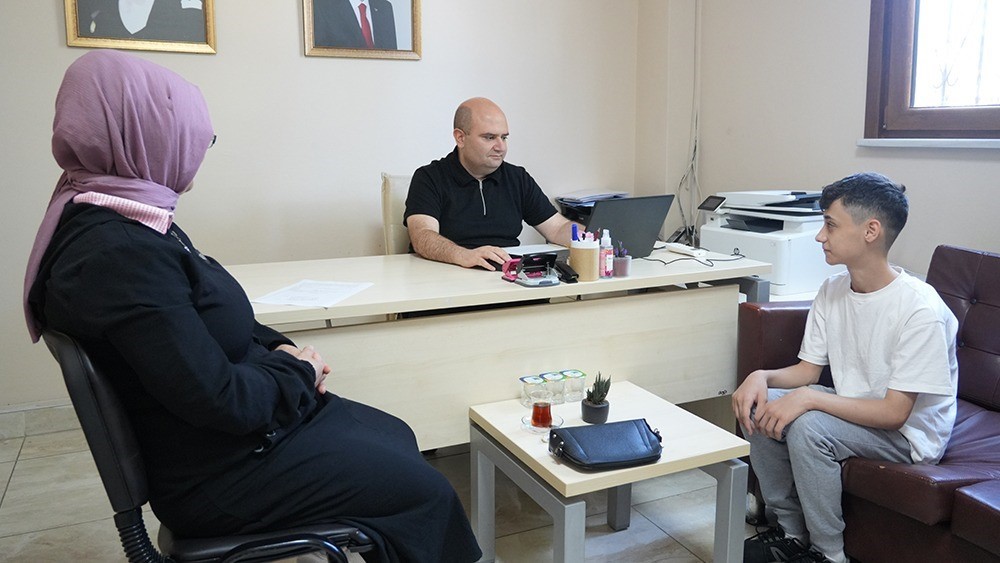 Gaziosmanpaşa Belediyesi, LGS tercih d&ouml;neminde &ouml;ğrencilerin yanında
