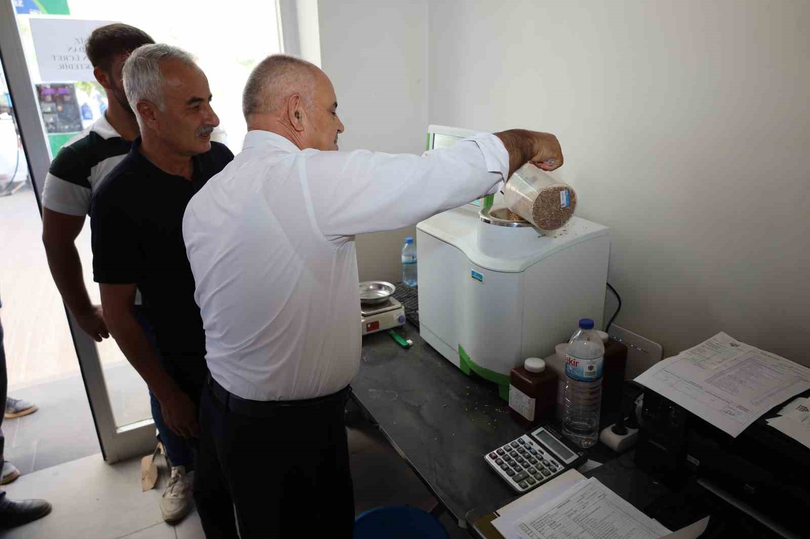 Başkan Öztürk ve Ziraat Odası Başkanı Genç’ten TMO Alım Noktası’na ziyaret