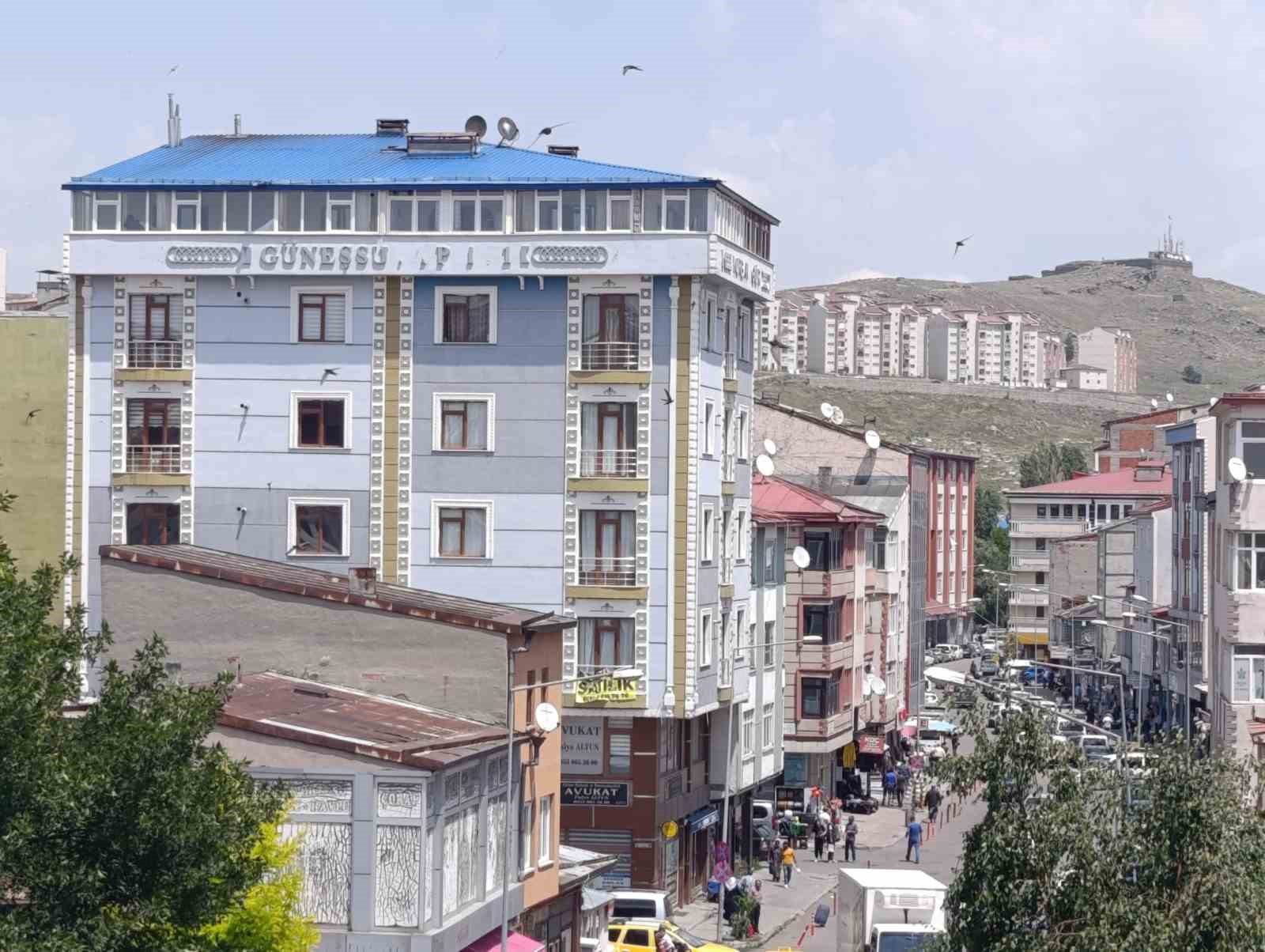 Kars’ta Haziran ayında konut satışları yüz güldürdü: 383 konut satıldı