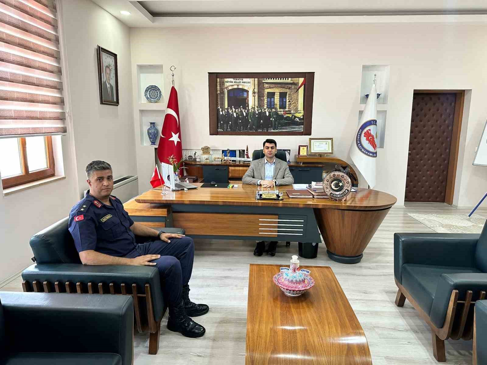 Kaymakam Bahar, yeni jandarma komutanını kabul etti