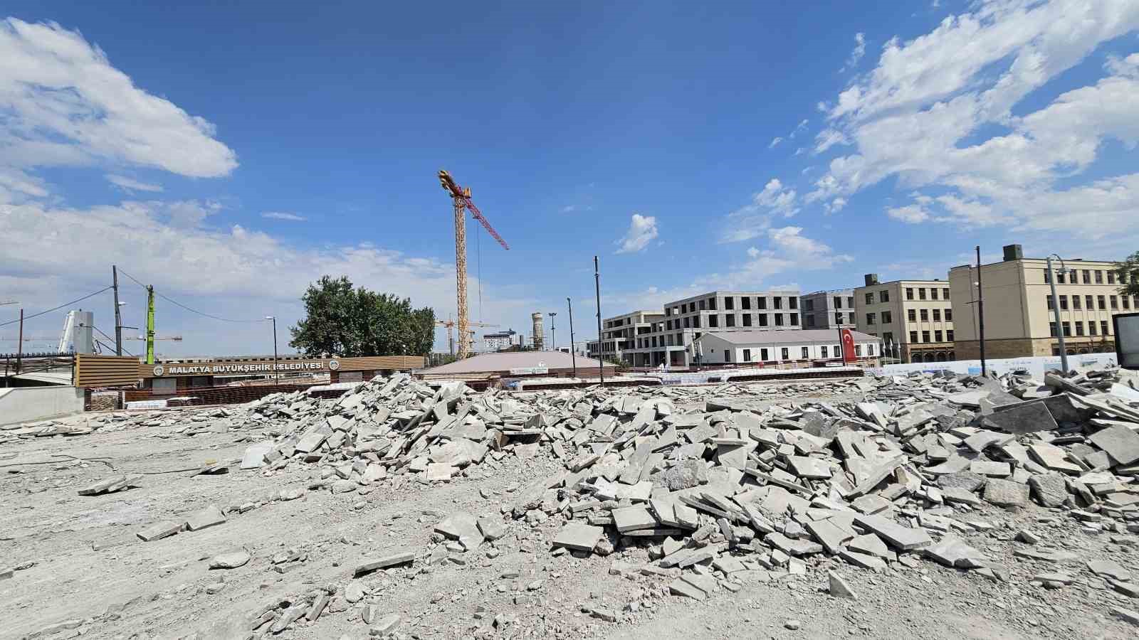 Bakan talimat verdi, Kapalı Çarşı için iyileştirme süreci başladı