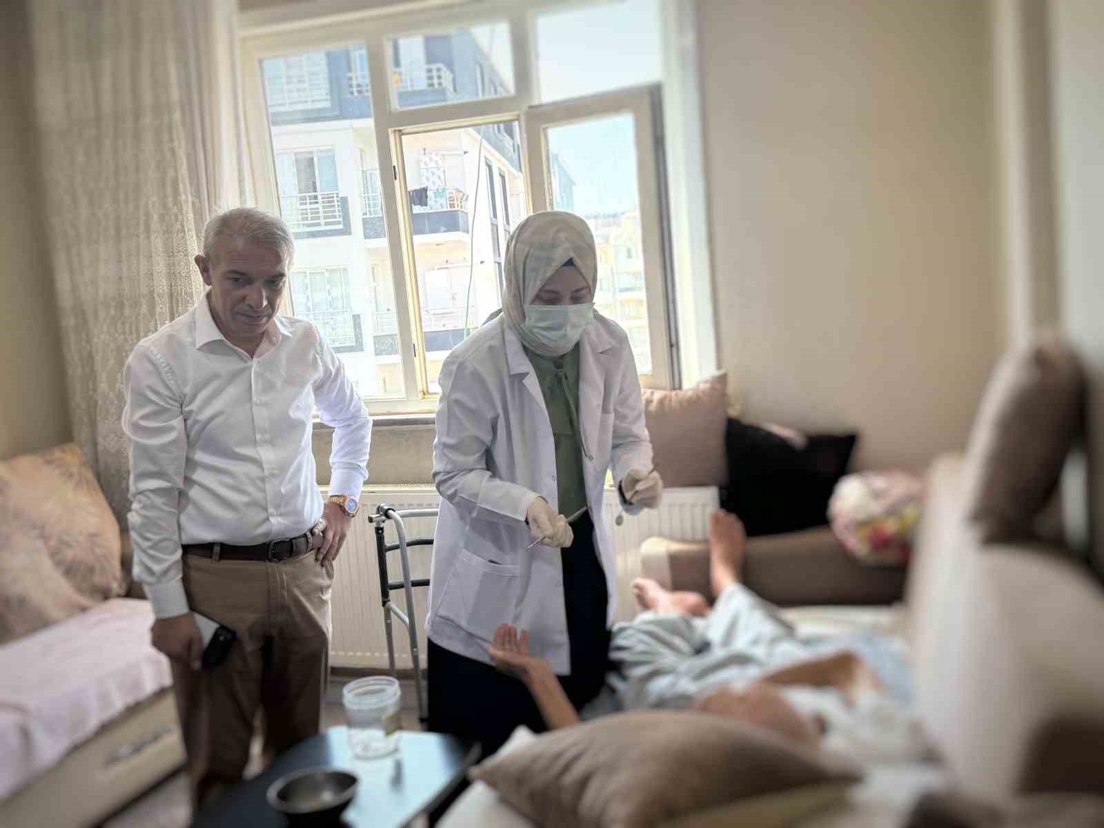 Siirt’te ağız ve diş sağlığı evde sağlık uygulaması hayata geçirildi