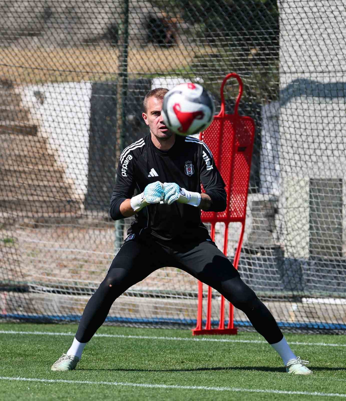 Beşiktaş, Shakhtar Donetsk ma&ccedil;ının hazırlıklarına devam etti
