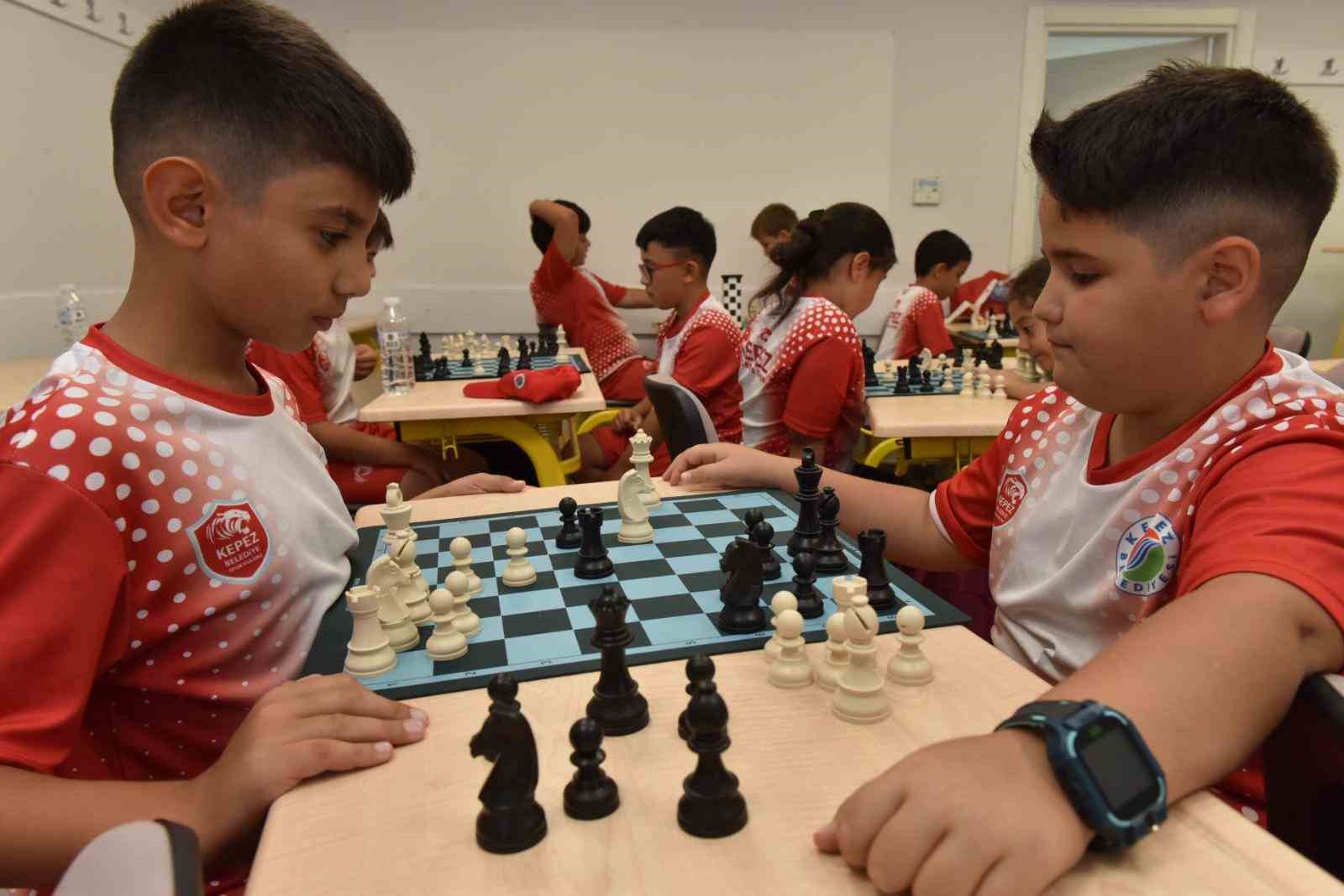 Kepez&rsquo;de &ccedil;ocuklar sporla gelişiyor
