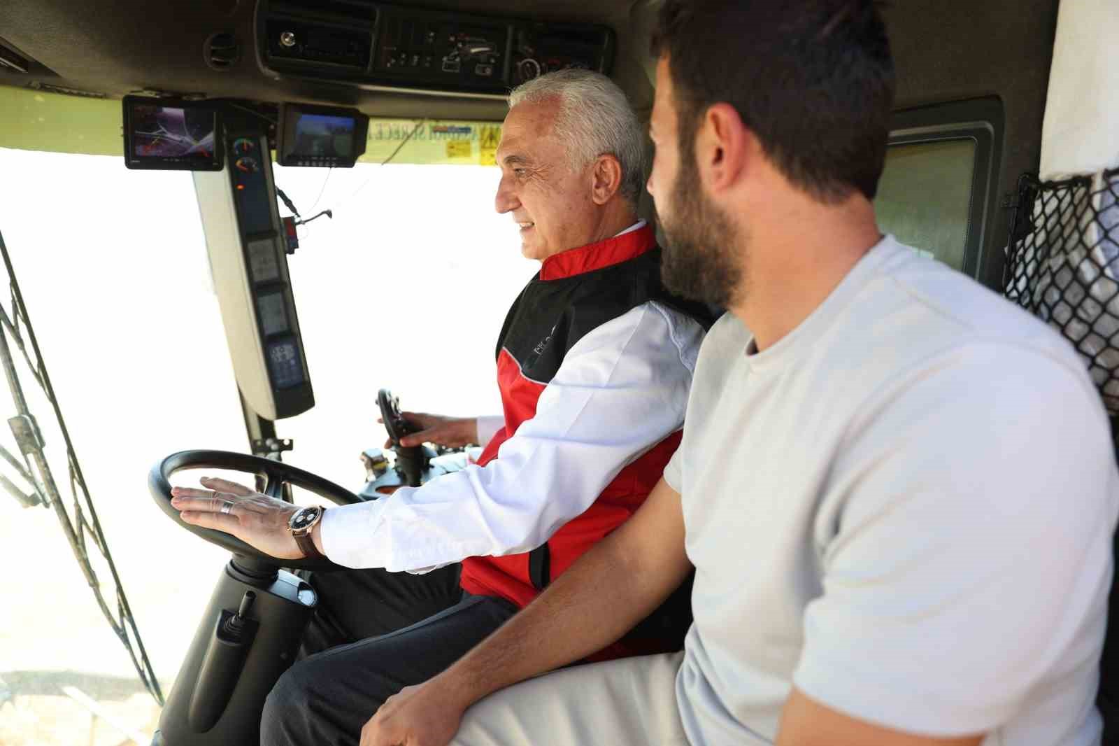 Muş&rsquo;ta milyarlık hasat başladı
