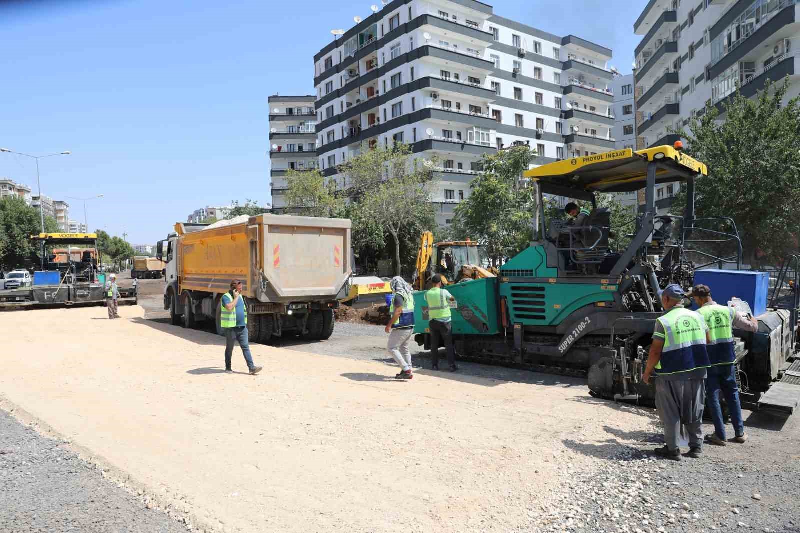 Selahaddin Eyyubi Bulvarı’nda altyapı güçlendiriliyor