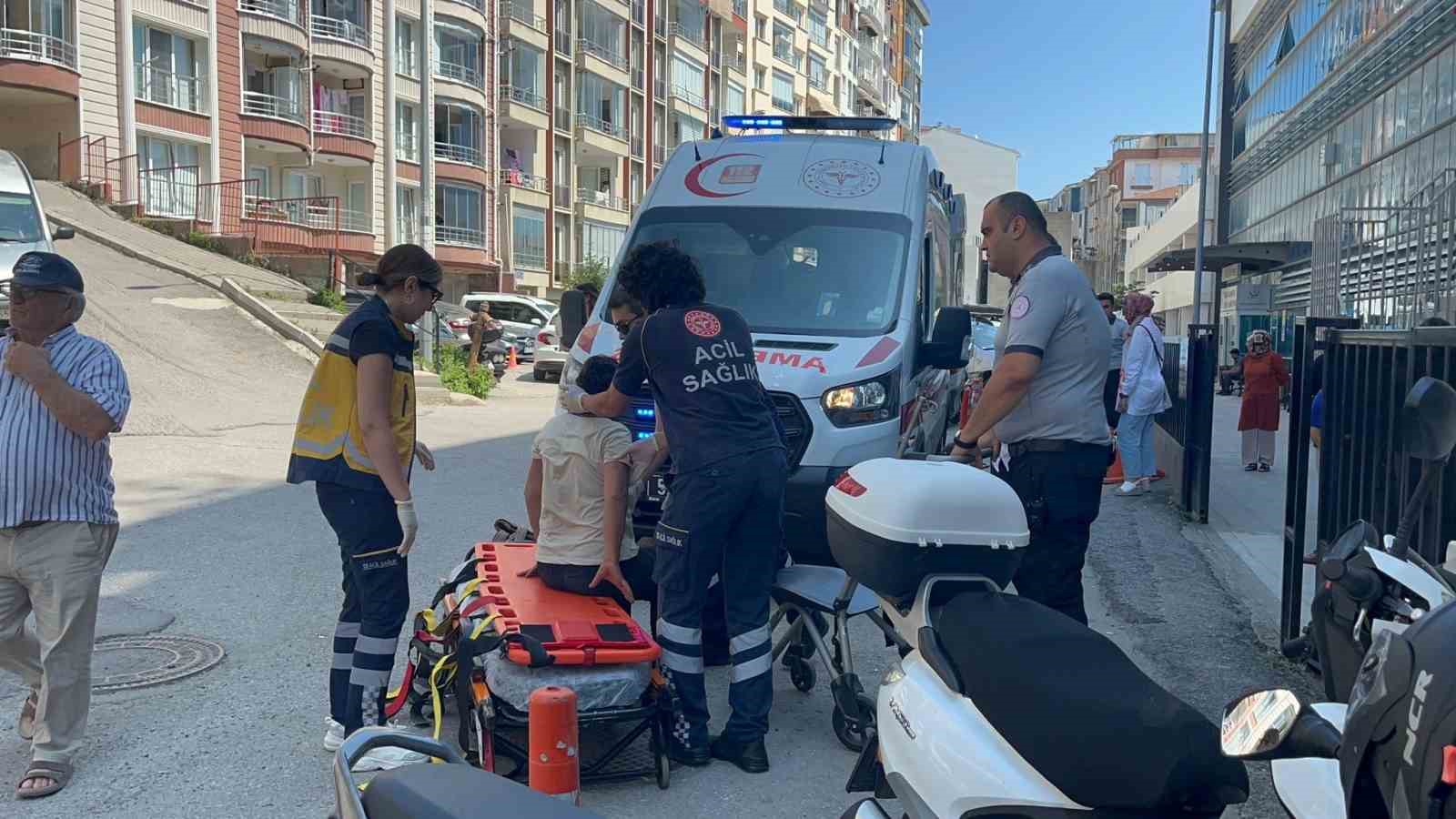 Sinop’ta elektrikli motosiklet devrildi