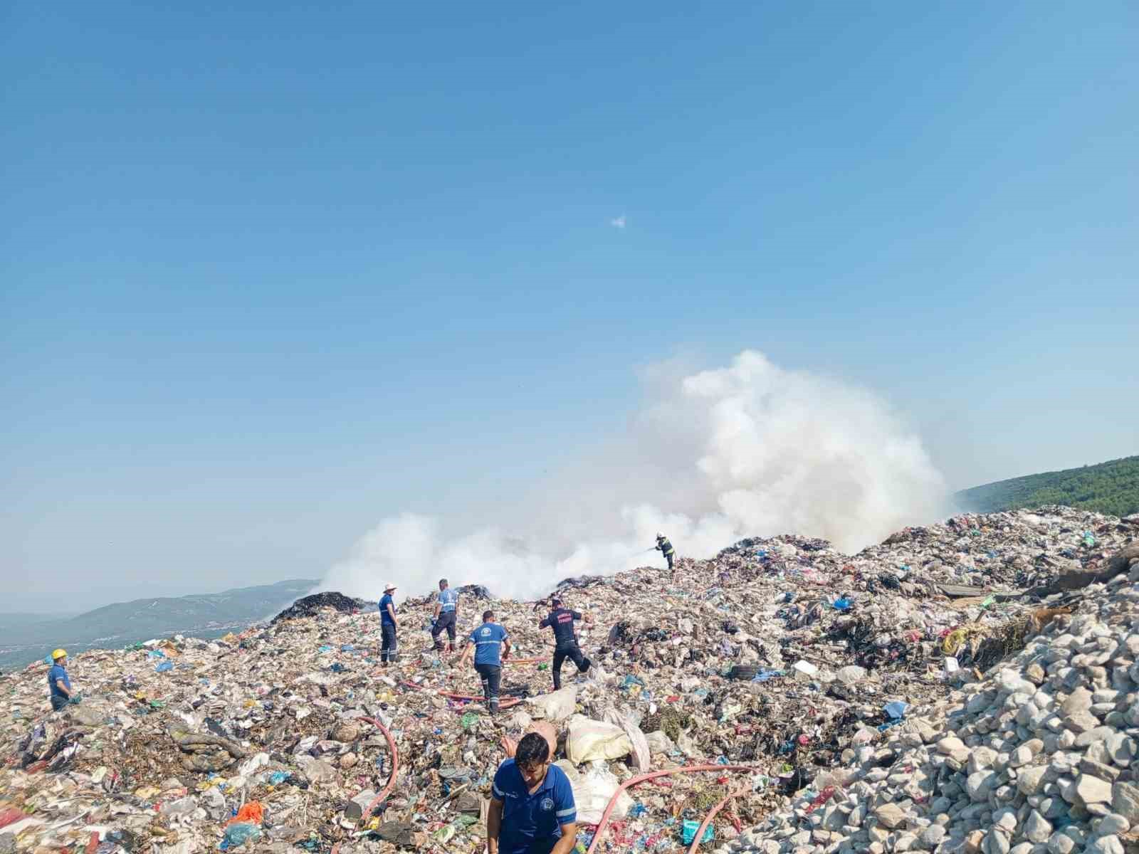 Çöplük yangını kontrol altına alındı