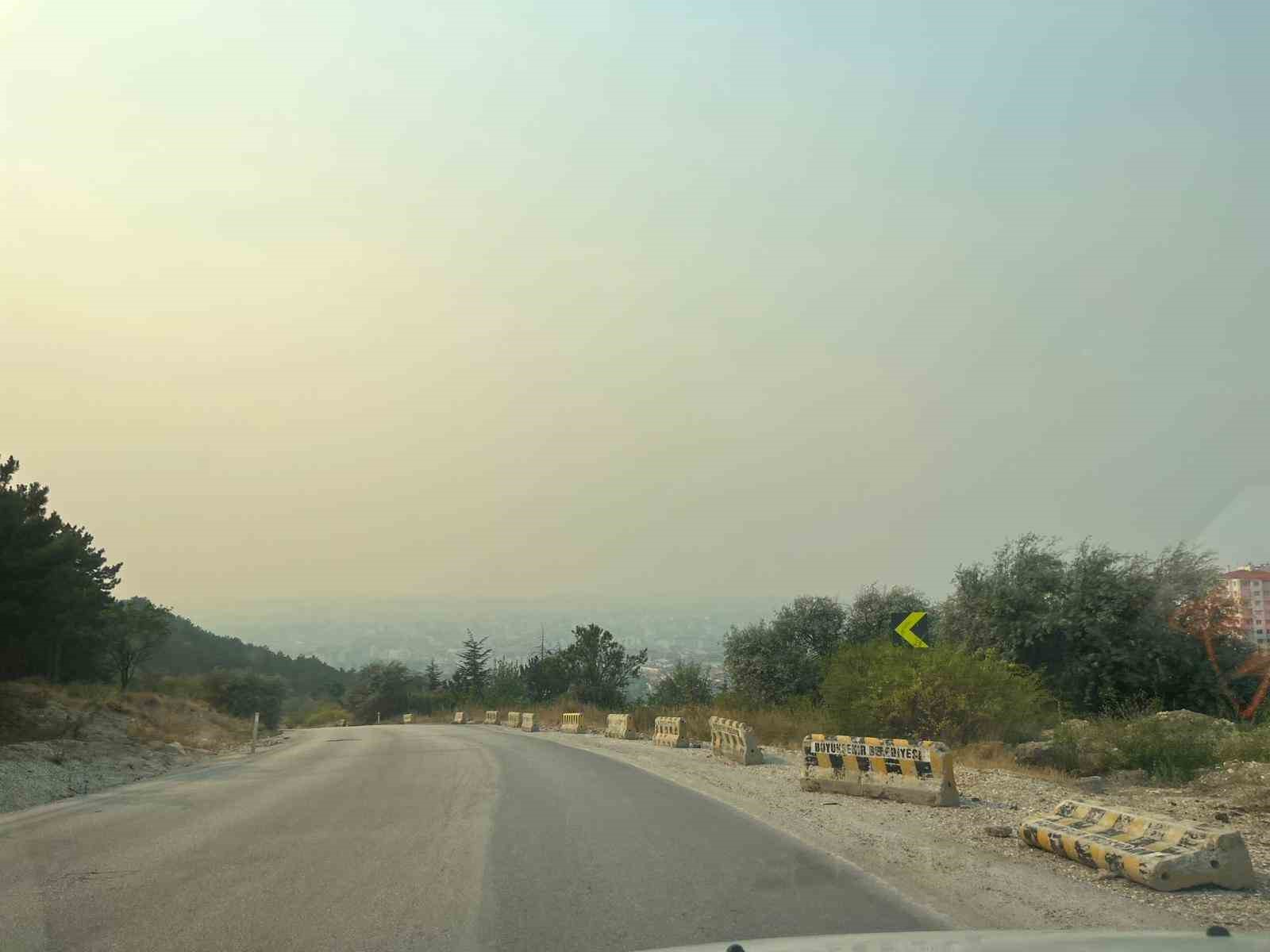 Bilecik yangınının dumanı Eskişehir’e ulaştı