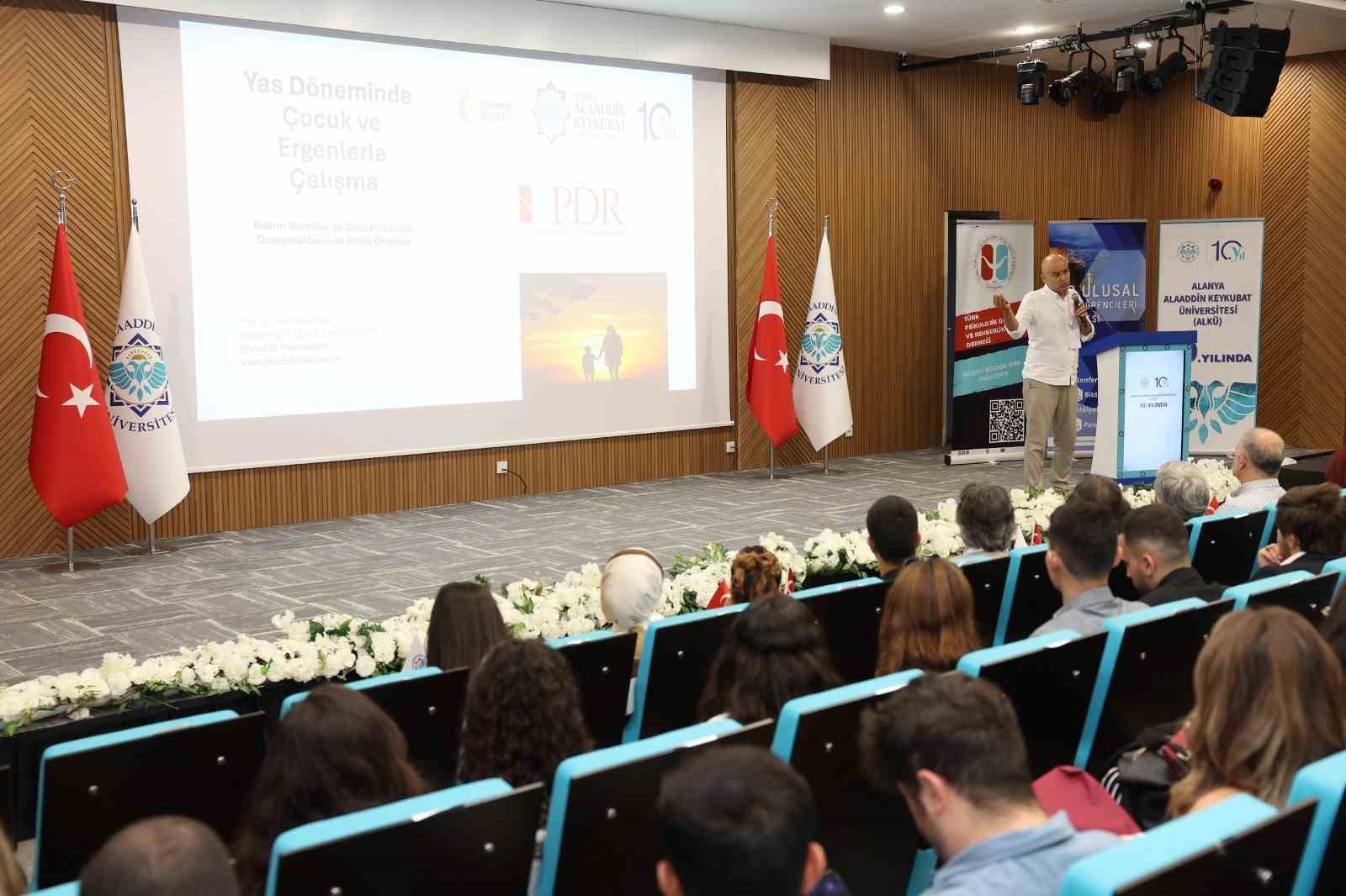 PDR &ouml;ğrencileri ALK&Uuml;&rsquo;de buluştu
