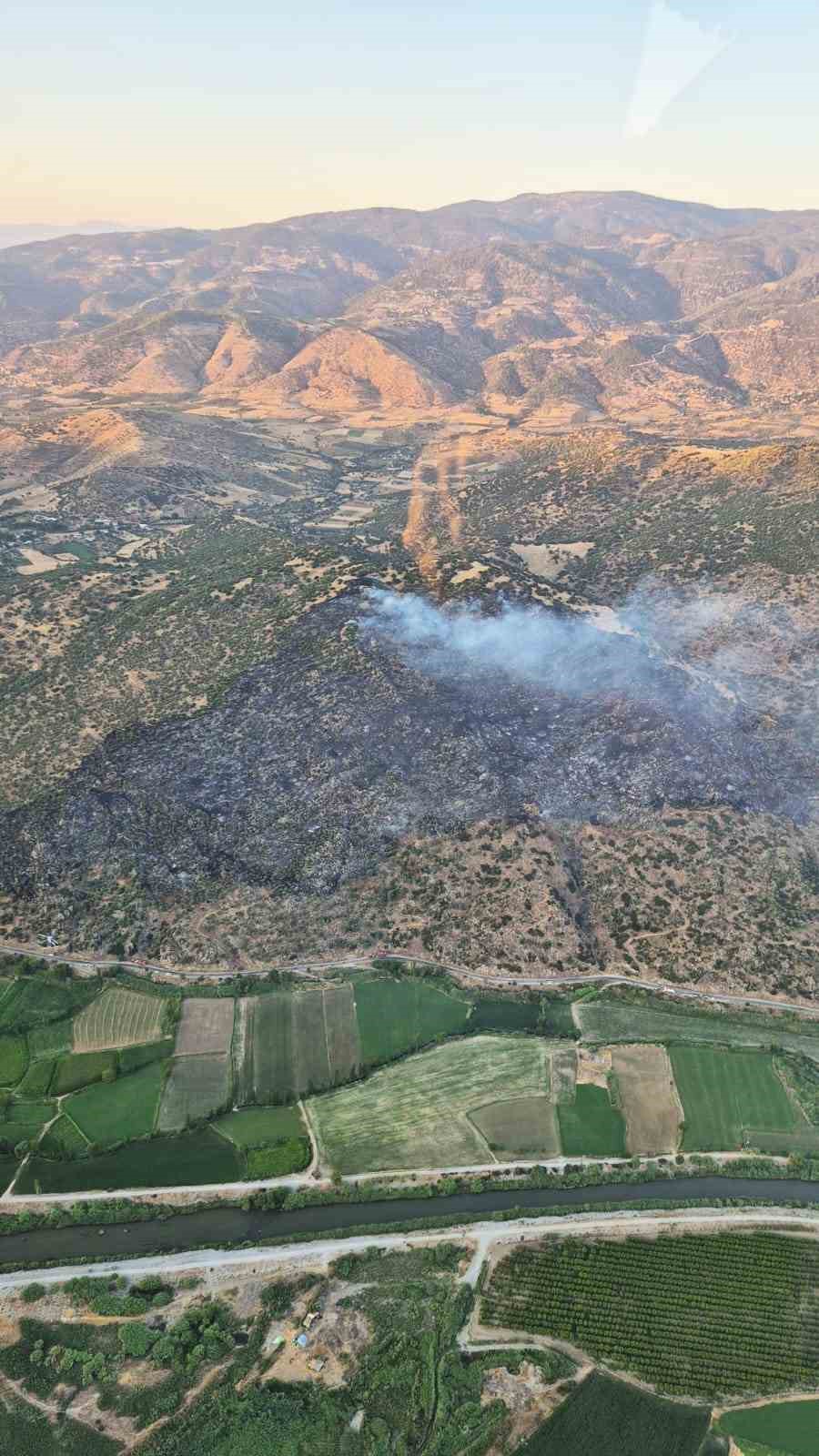 Nazilli’de makilik ve zirai alan yangını kontrol altına alındı
