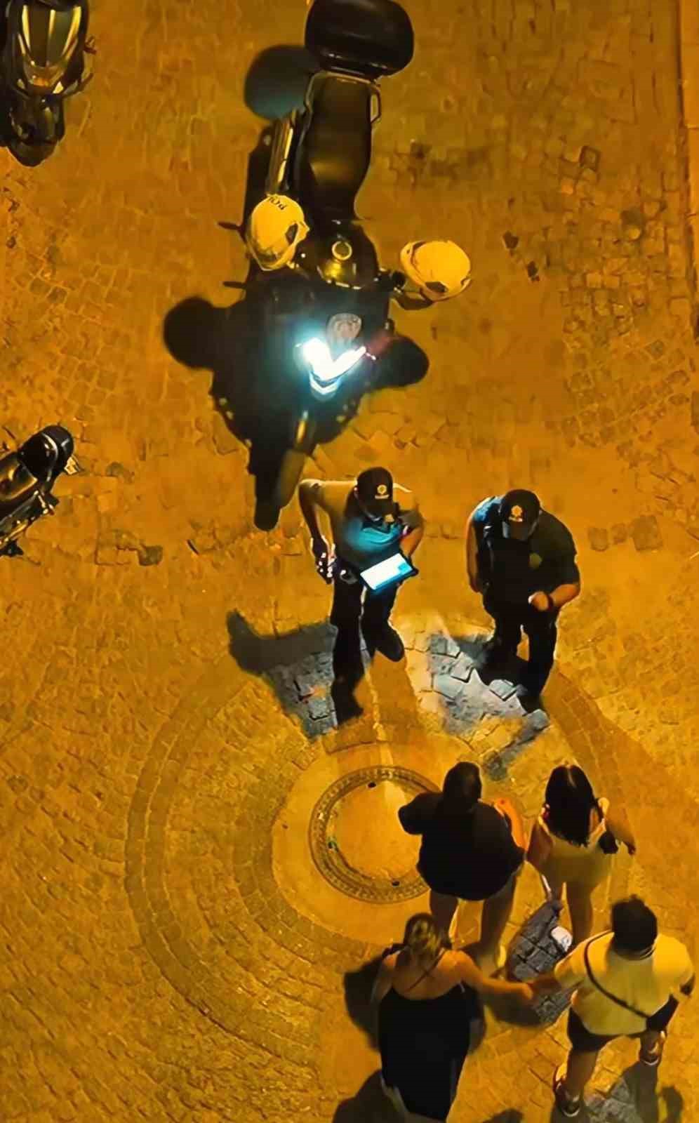 Yaz mevsiminde yoğunluğun yaşandığı Bozcada’da emniyet personeli sayısı arttırıldı