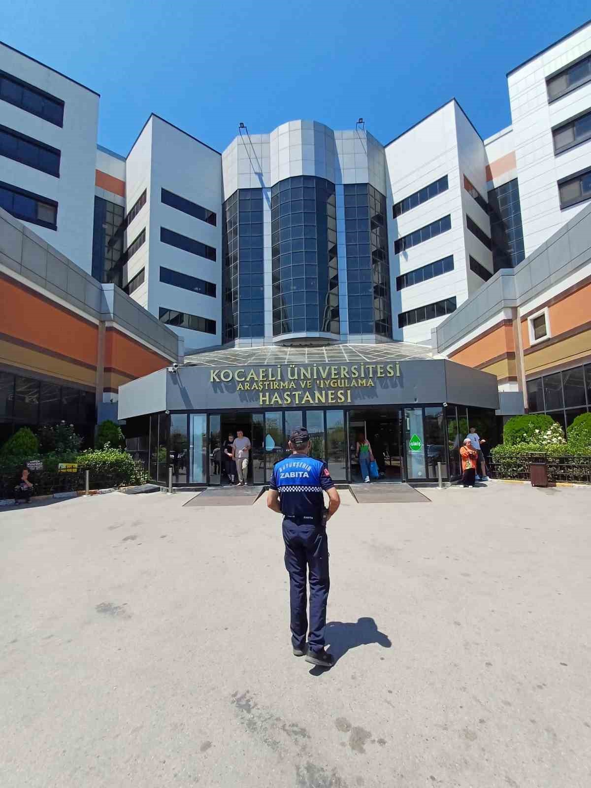 Hastanede yatan hastaya zabıta ekipleri kayıtsız kalmadı
