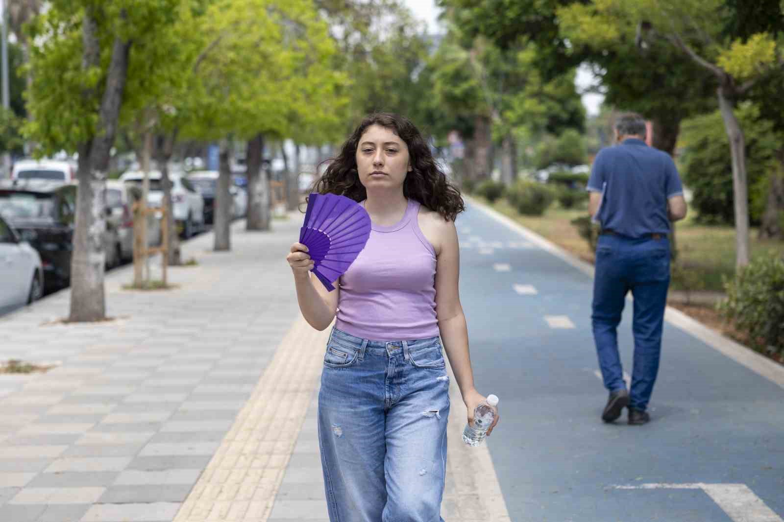 Mersin’de uzmanlardan sıcak hava uyarısı