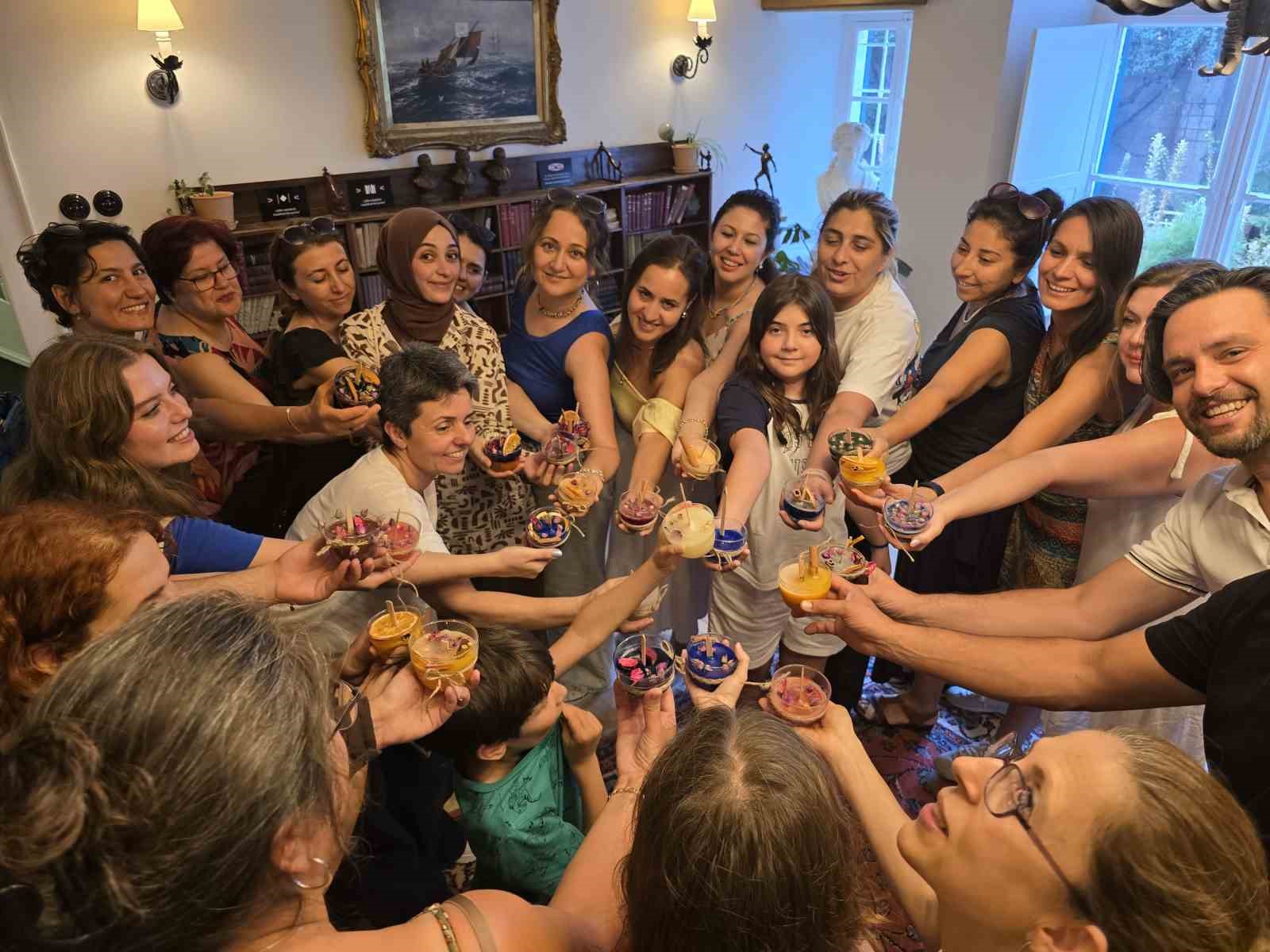 Öğretmenler yeni eğitim yılına birlikte öğrenerek hazırlandı