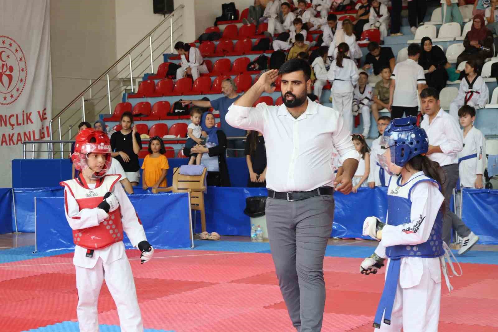 Bilecik’te Taekwondo Minikler İl Seçmesi tamamlandı