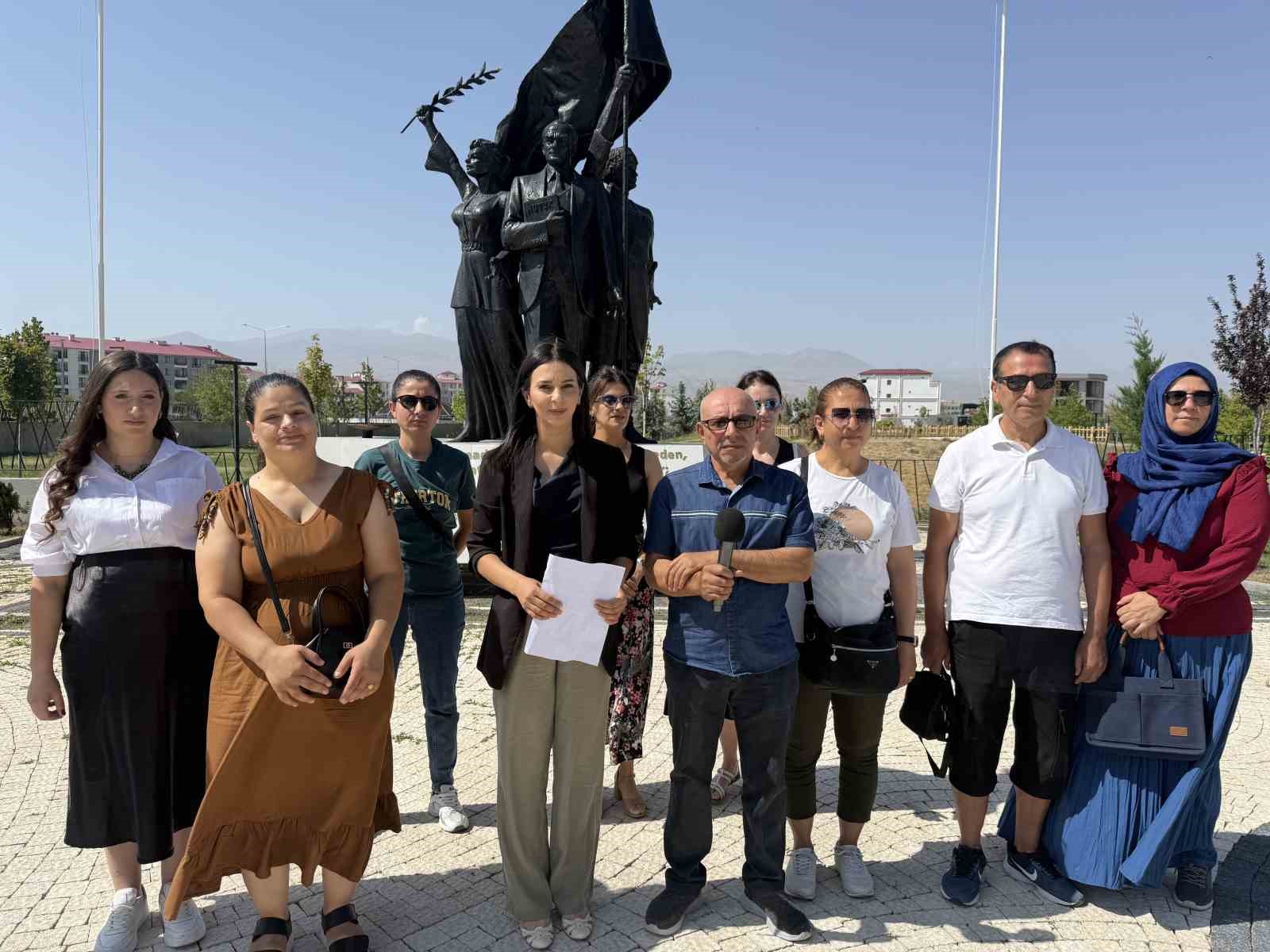 Iğdır Halk Oyunları temsilcisi Sili; "Değer görmek, görülmek, duyulmak istiyoruz"