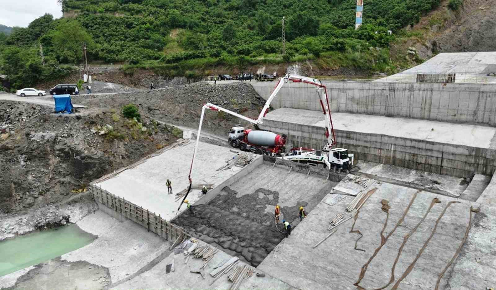 1,2 milyar TL’lik Salıpazarı Barajı’nın yarısı tamamlandı