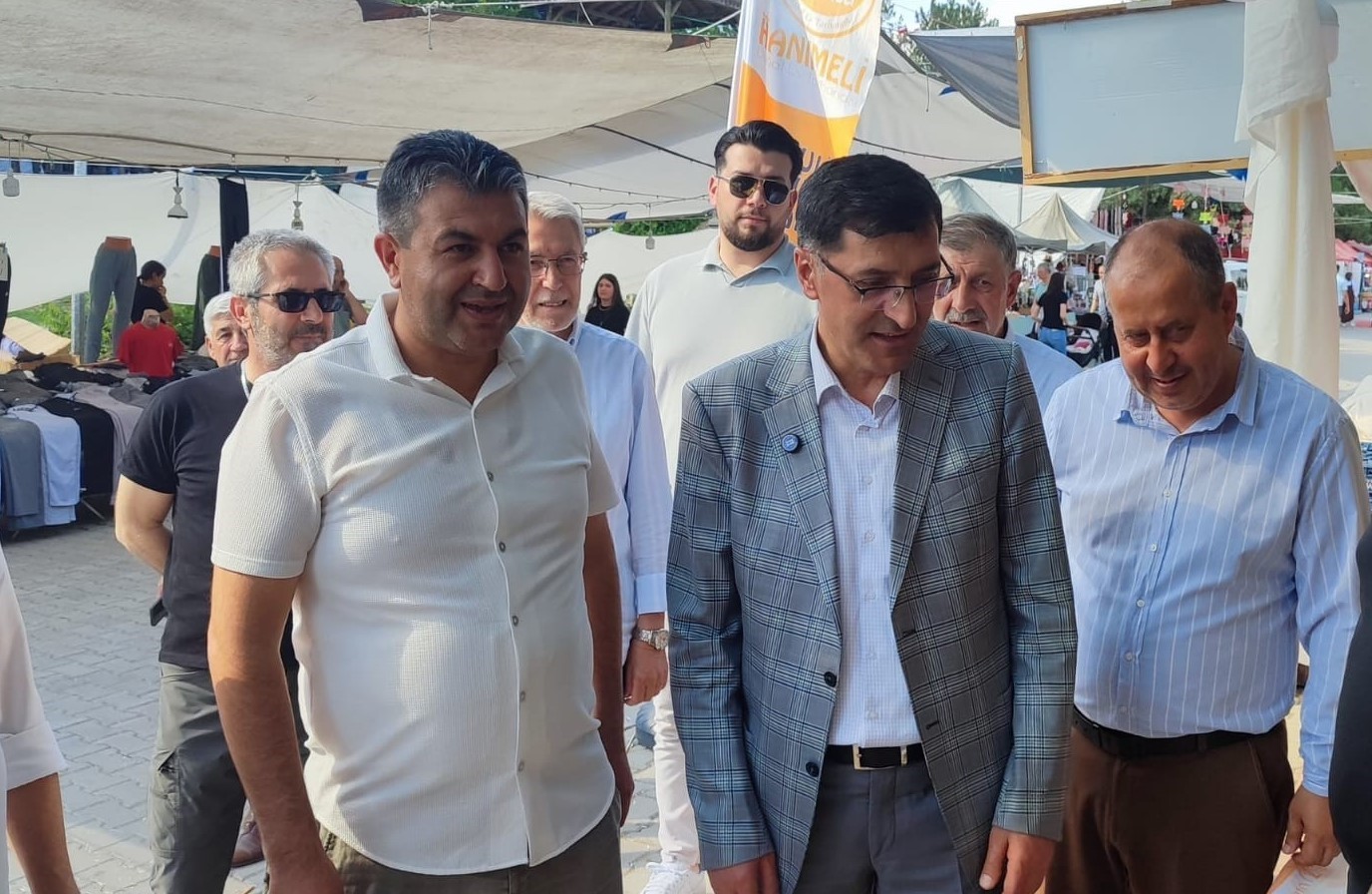 Kütahya protokolünden Gediz Tarhana Festivali’ne yoğun ilgi