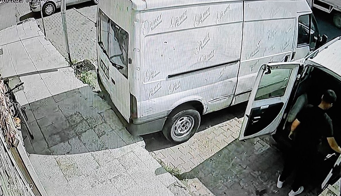 Çalışmak için geldi, şirket aracıyla kayıplara karıştı