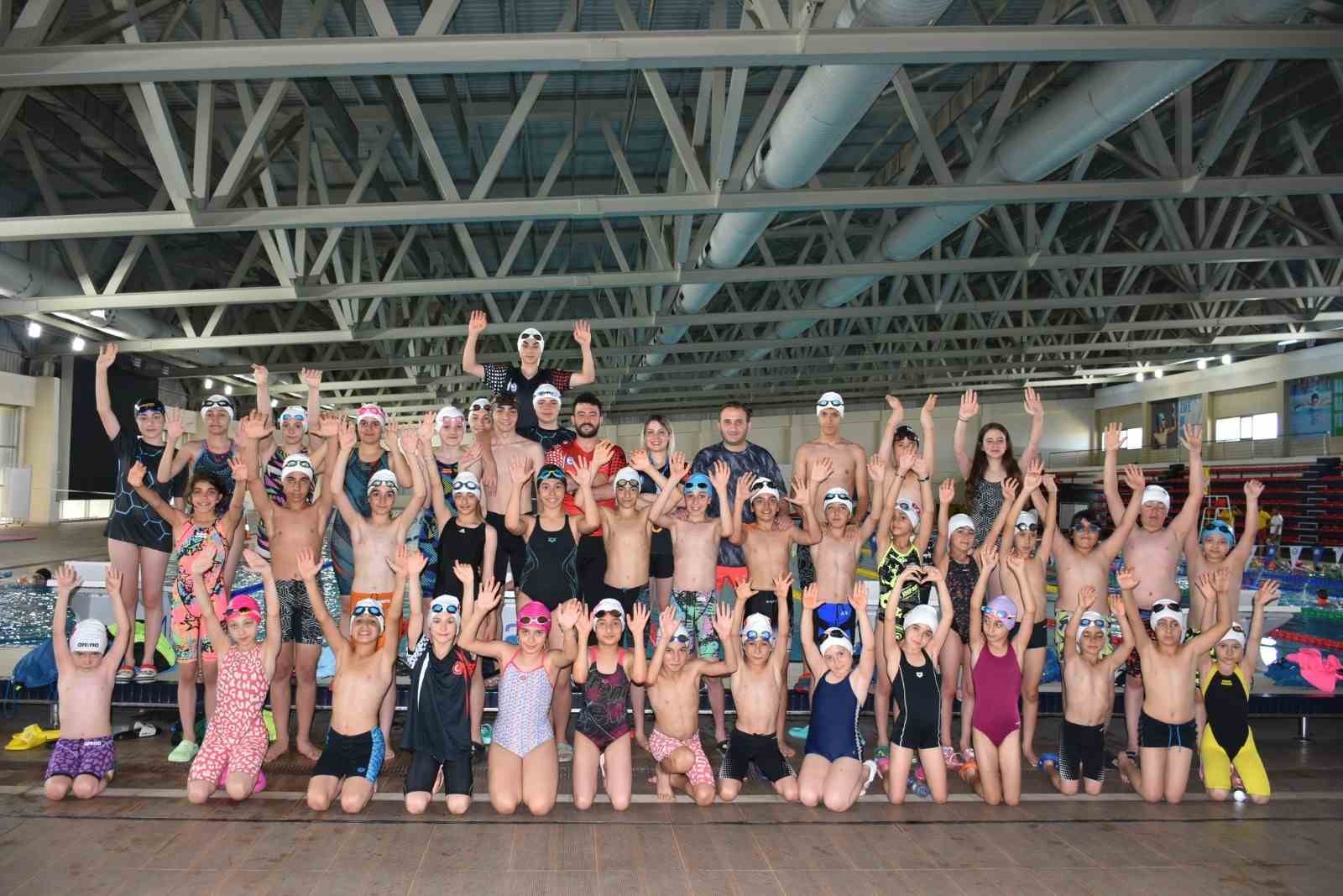 Erzurum’un yüzmede gururu