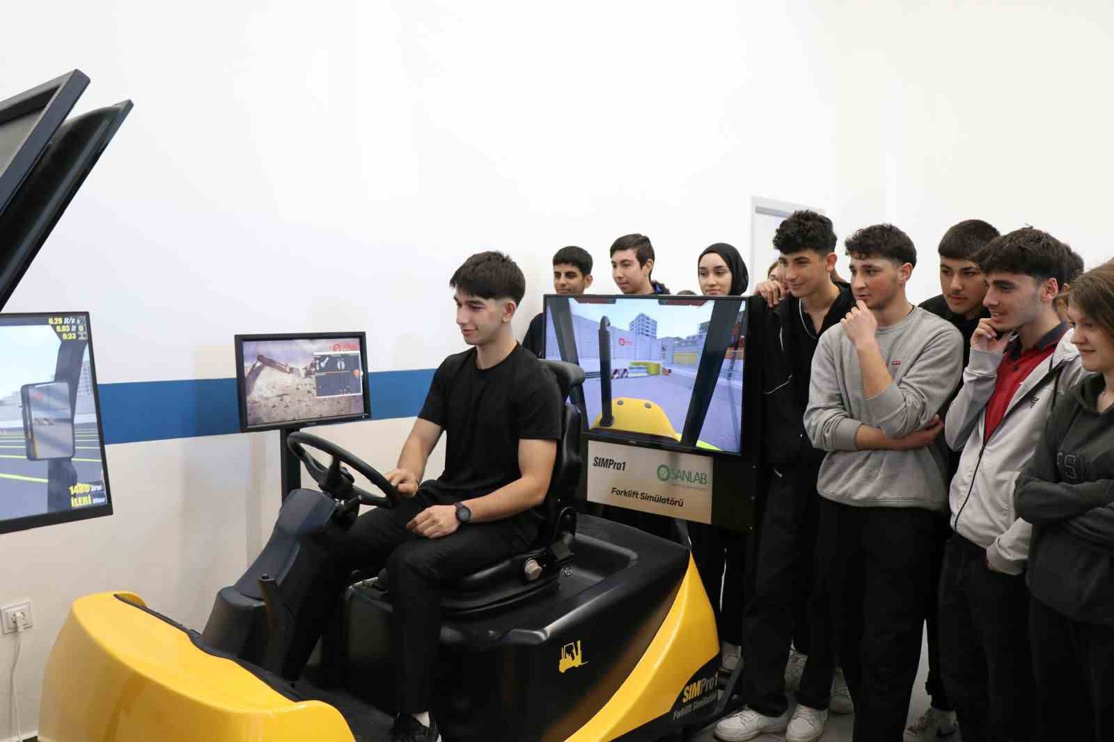 "Meslek liseleri: gençler ve veliler için stratejik bir seçim"