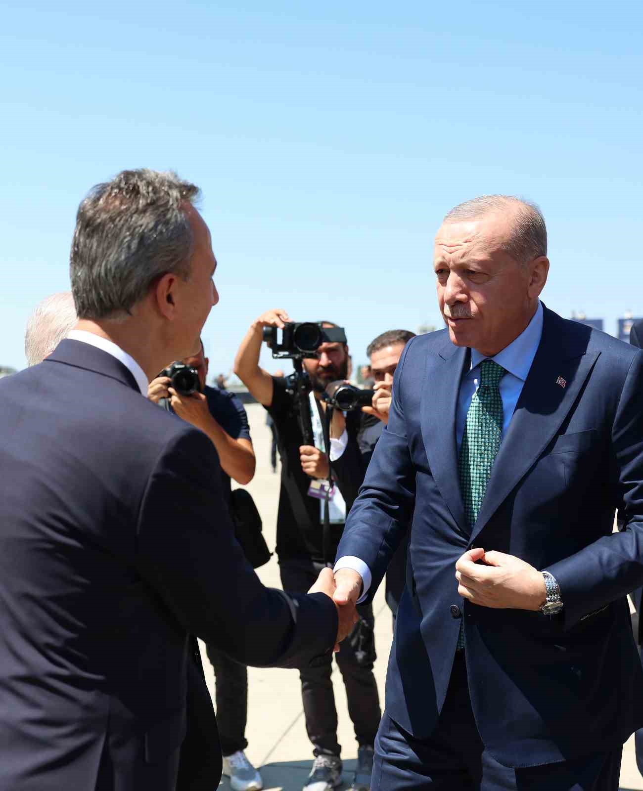 Cumhurbaşkanı Erdoğan, "Türk Savunma Sanayii adeta destan yazıyor"