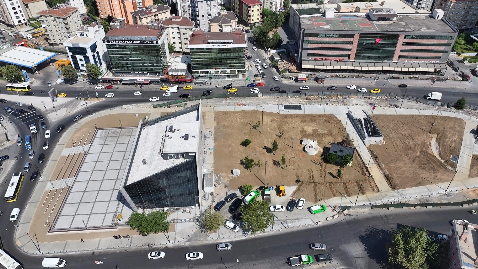 Ataşehir’e 12 bin metrekarelik yeni meydan kazandırılıyor