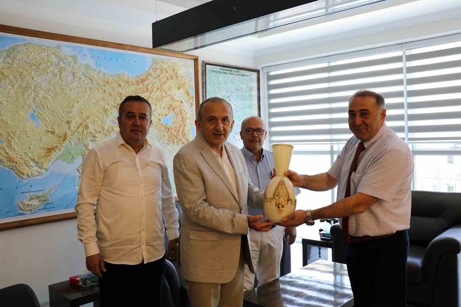 Başkan Yılmaz, Kaymakam Cant&uuml;rk&rsquo;le buluştu
