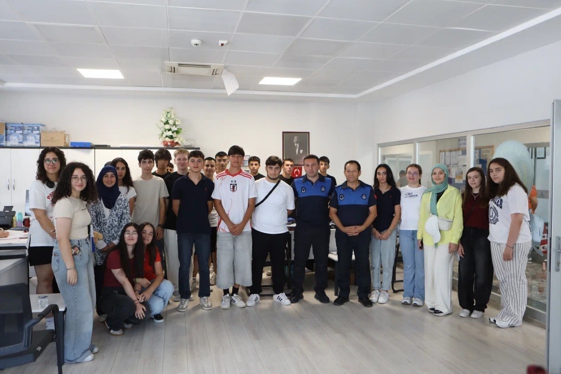 Gen&ccedil;ler bu kampta geleceğe hazırlanıyor
