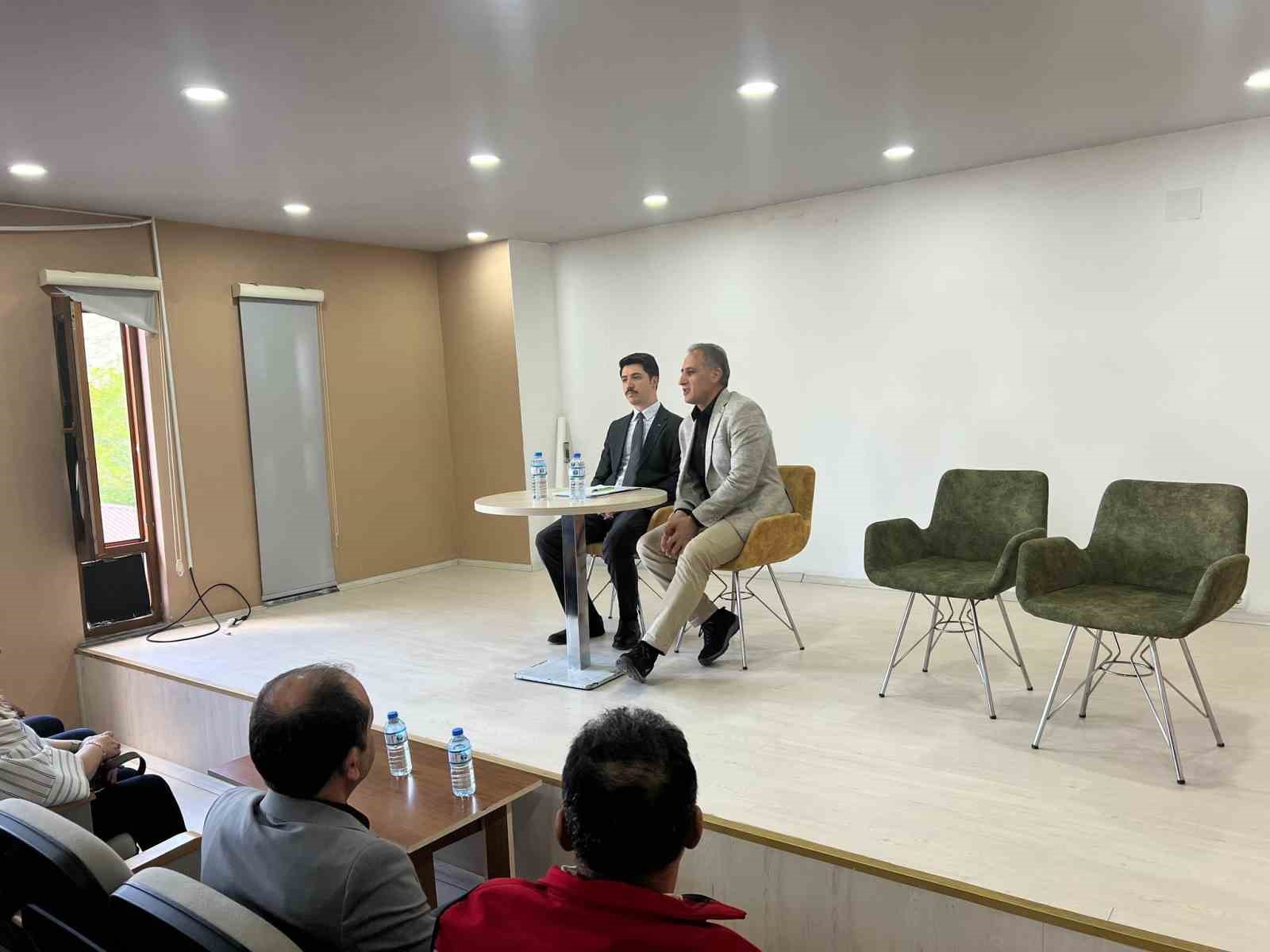 Digor&rsquo;da hayvan hastalıkları m&uuml;cadele toplantısı yapıldı
