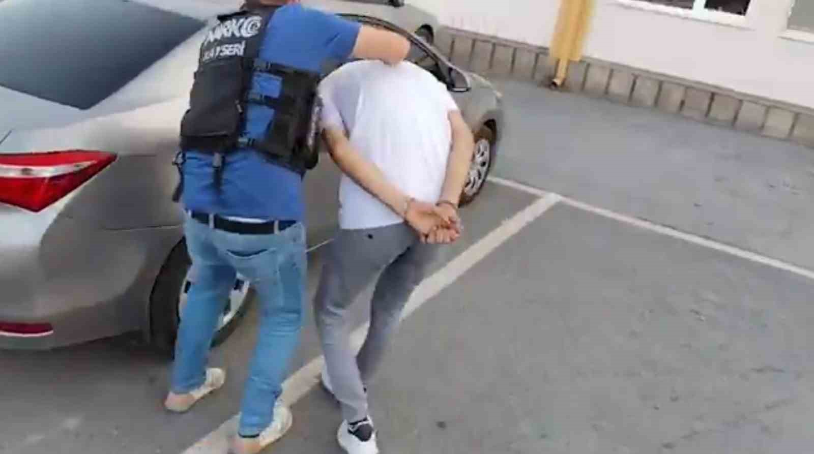 Kayseri&rsquo;de 1 kilo 550 gram uyuşturucu ele ge&ccedil;irildi
