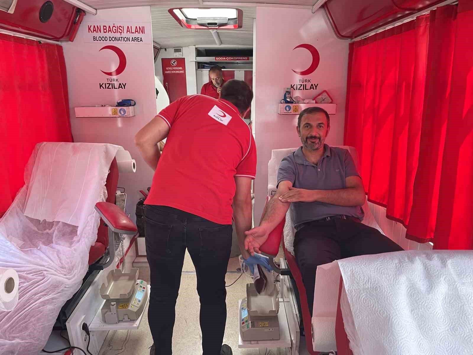 Malazgirt’te kan bağışı kampanyası düzenlendi