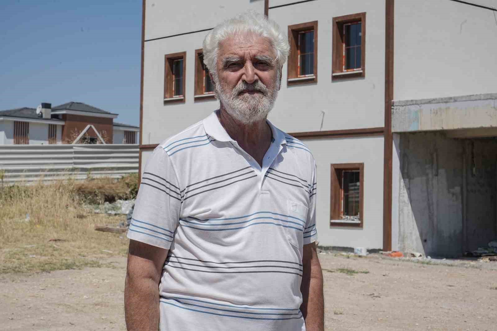 Bursa’nın en kıymetli yerindeki arsasını yaşlıların bakımı için vakfetti