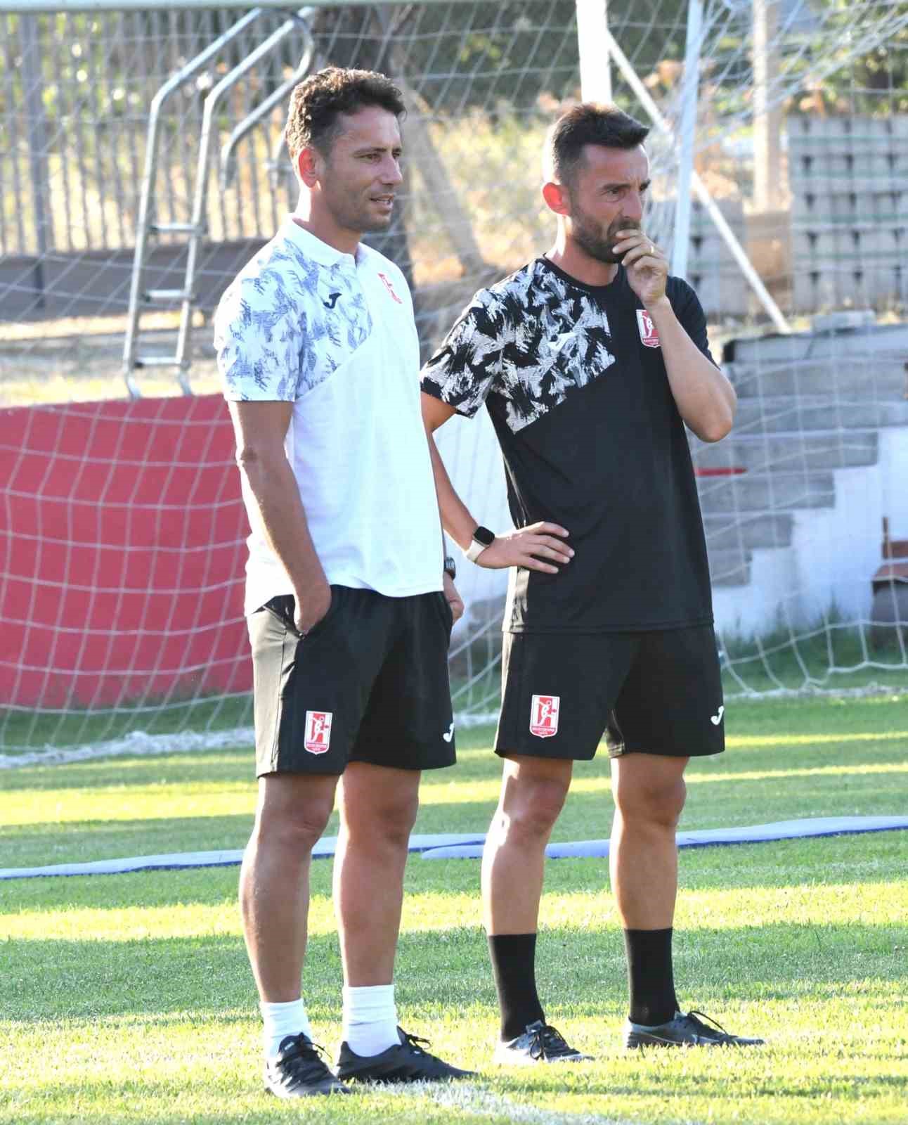 Balıkesirspor’da transferler devam ediyor

