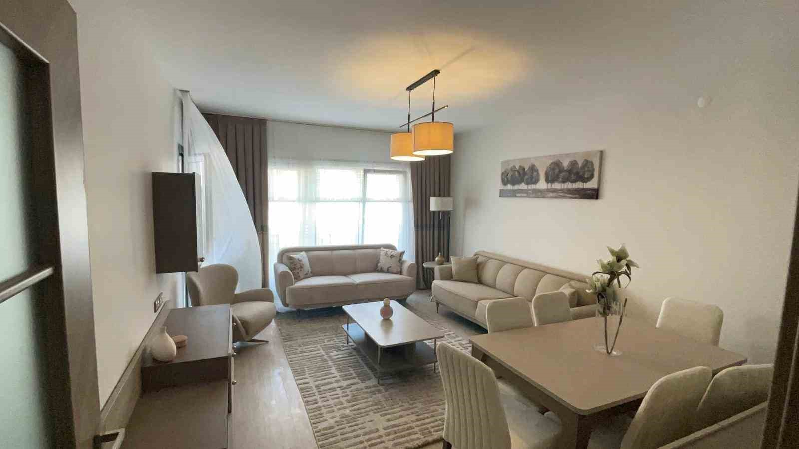 Vali Yılmaz: "Osmaniye&rsquo;mizde b&uuml;t&uuml;n konutlarımızın y&uuml;zde y&uuml;ze yakınını yıl sonunda tamamlamış olacağız"
