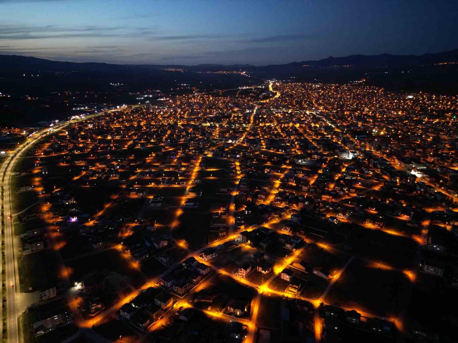 Göldeki su çekilmesinin ilçeyi 1 metre çökerttiği bilimsel olarak kanıtlandı