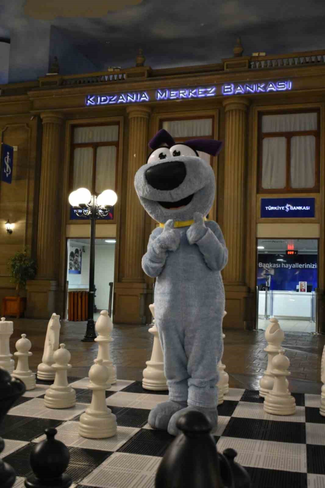 KidZania İstanbul&rsquo;da Geleneksel Satran&ccedil; Şenliği b&uuml;y&uuml;k ilgi g&ouml;rd&uuml;
