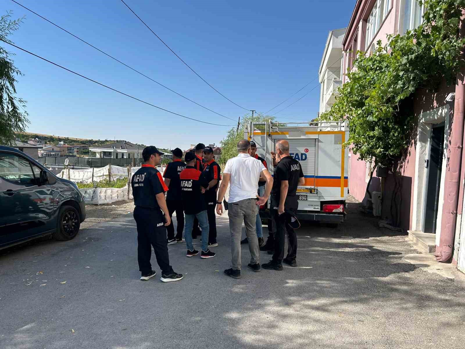 Kayıp çocuk ekipler tarafından sağ olarak bulundu