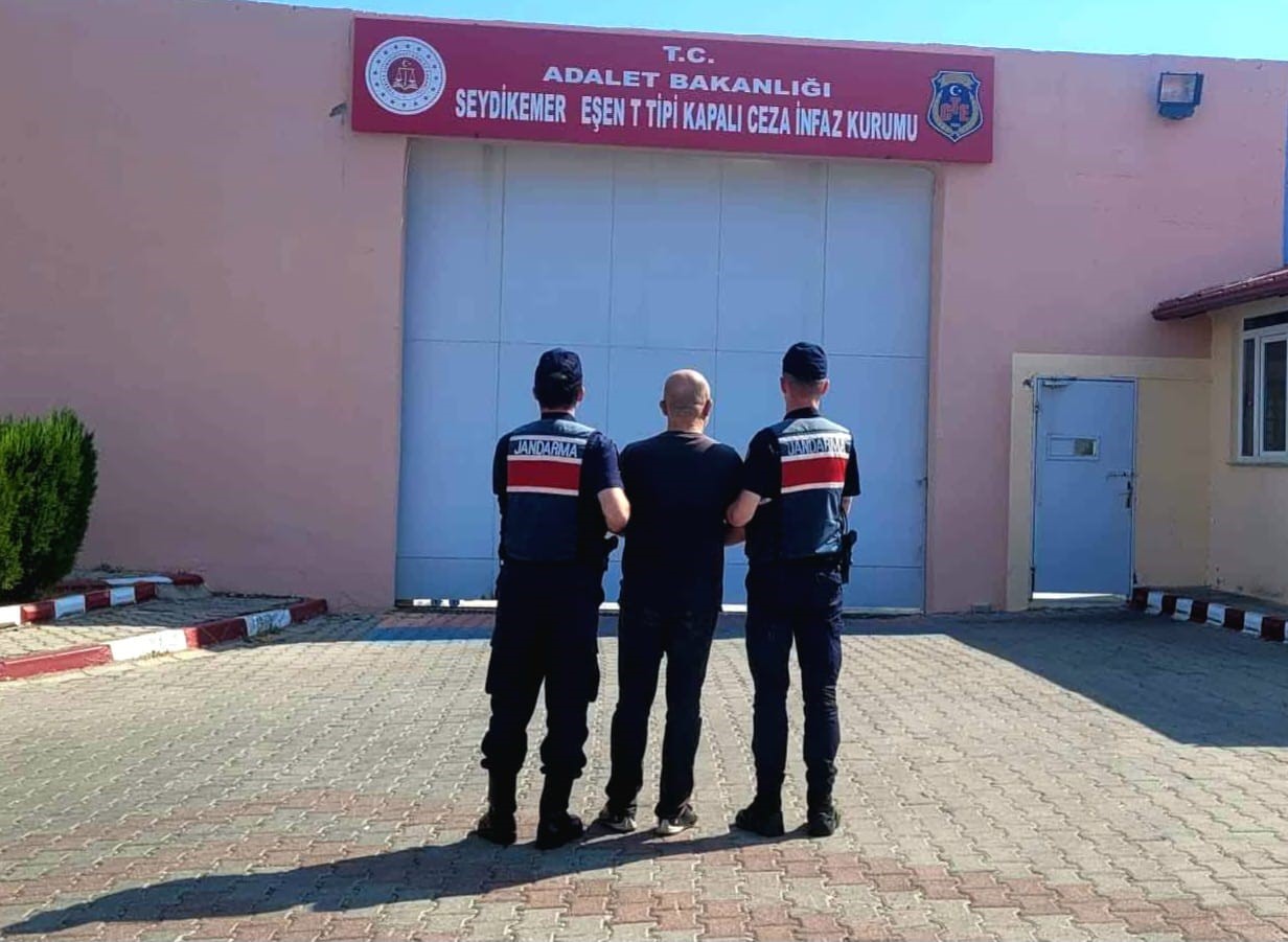 Fethiye’de 6 ayrı suçtan aranan şahıs tutuklandı